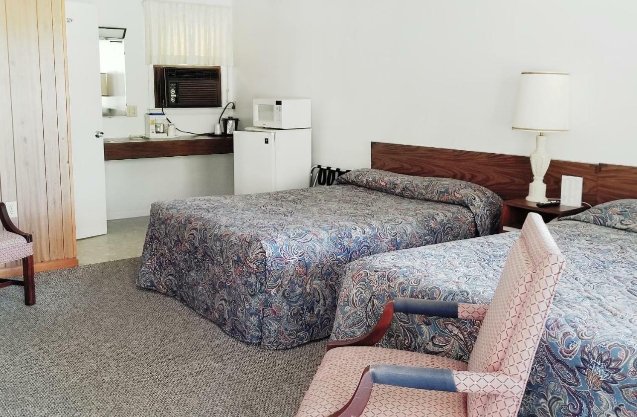 מגי ואלי Tanglewood Motel And Log Cabins מראה חיצוני תמונה